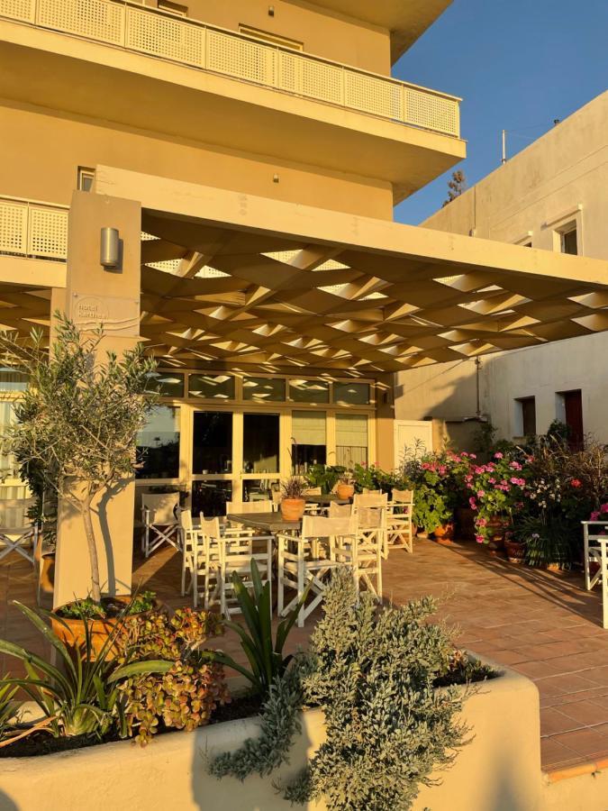 Hotel Karthea Korissia  Екстериор снимка