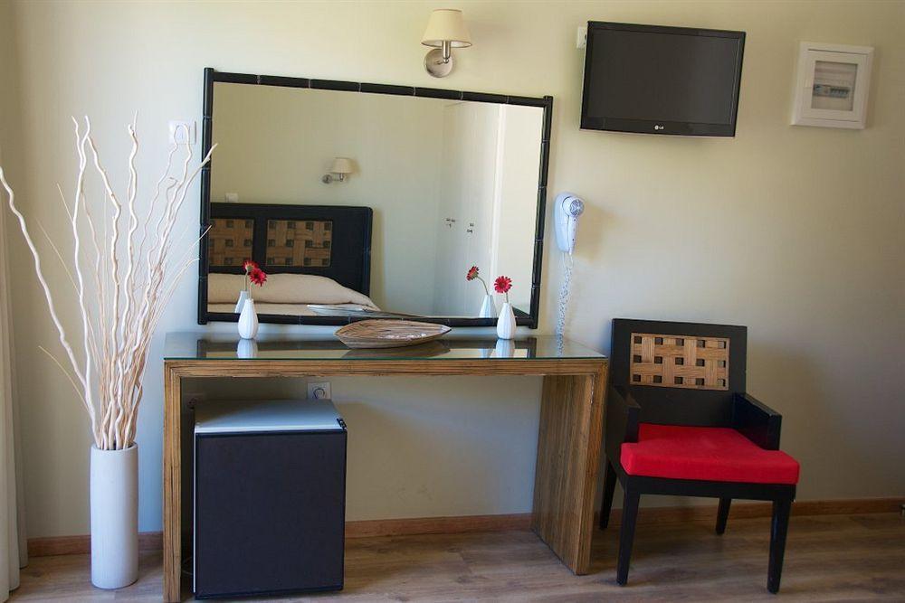 Hotel Karthea Korissia  Екстериор снимка