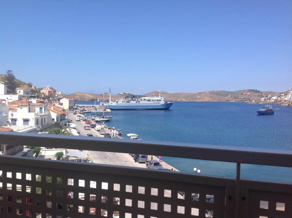 Hotel Karthea Korissia  Екстериор снимка